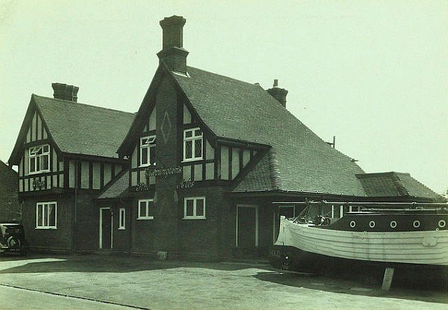 Thatched House, Cranham - in 1927