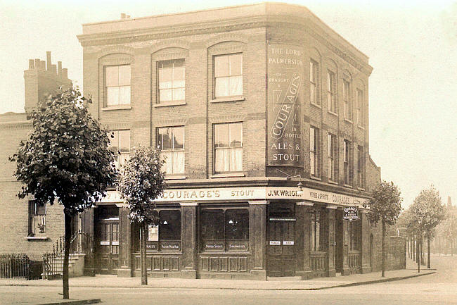 Lord Palmerston, 47 Lucy Road, Bermondsey - circa 1934 (landlord J W Wright)