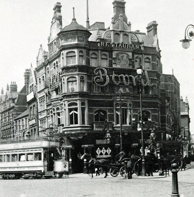Swan, Hammersmith Broadway , Hammersmith  - Circa 1900