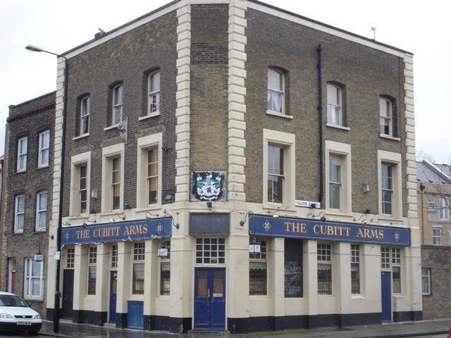 Cubitt Arms, 262 Manchester Road - in March 2007